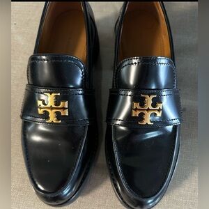 Tory Burch AUTHENTIC black loafers shoes 7